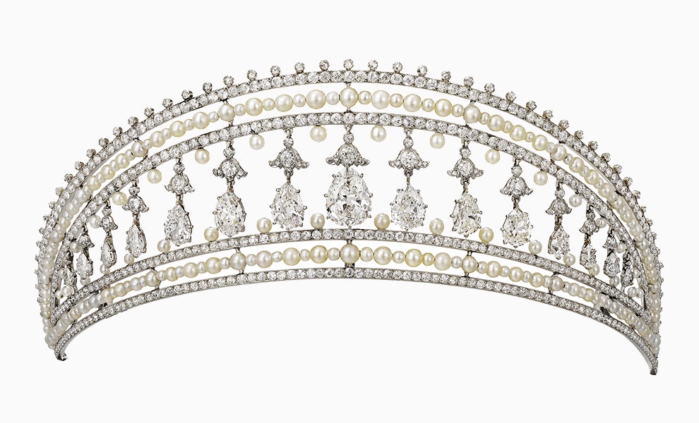 Тиаракокошник из платины бриллиантов и жемчуга Cartier 1908