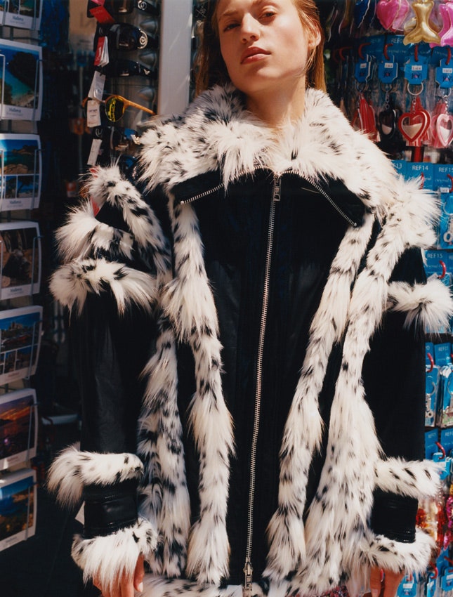 Куртка и платье Giambattista Valli × HampM