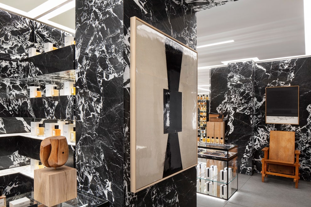 «Черепаховая» расческа и другие предметы из линии Maison Celine