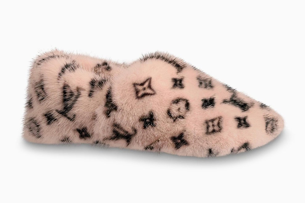 Louis Vuitton 131000 рублей louisvuitton.com