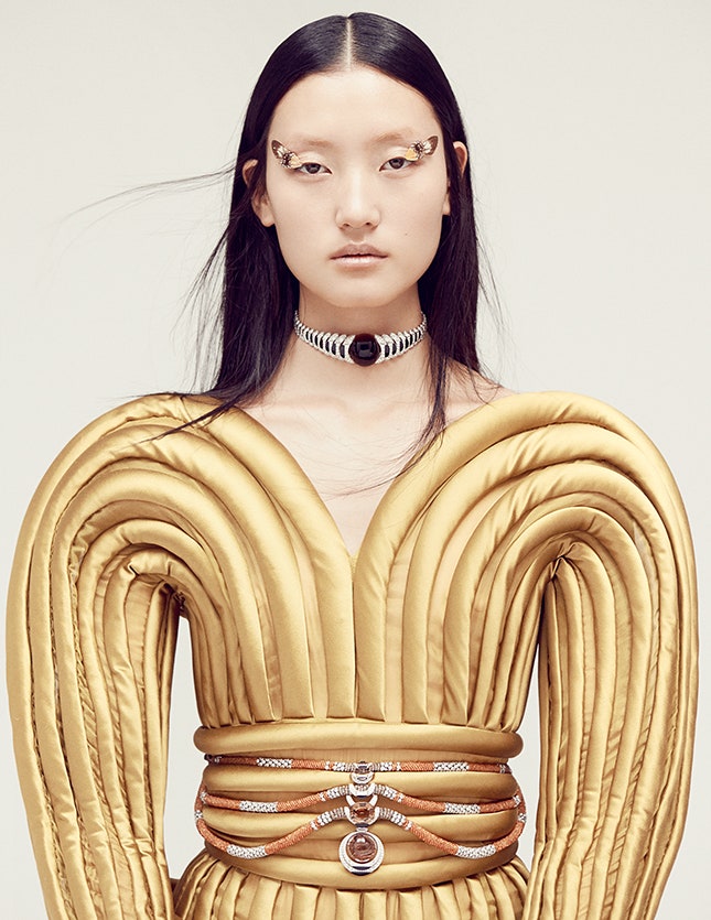 Лина Чжан. Фото Julia Noni. Vogue Россия сентябрь 2013