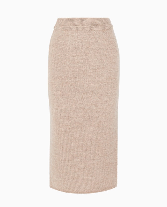 Le 17 Septembre 17482 рубля netaporter.com