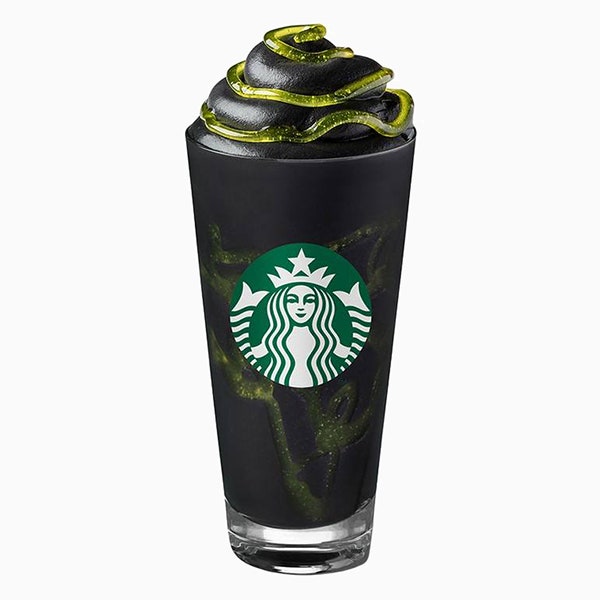 Starbucks сделали черный веганский фраппучино к Хеллоуину