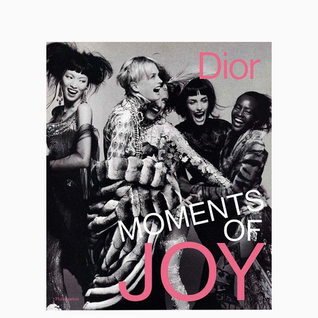 Выходит новая книга о Доме Dior &- и это «ода радости»