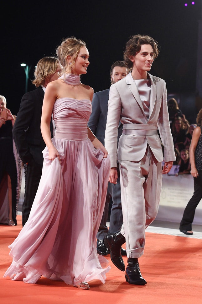ЛилиРоуз Депп и Тимоти Шаламе на премьере фильма «Король» на Венецианском кинофестивале сентябрь 2019