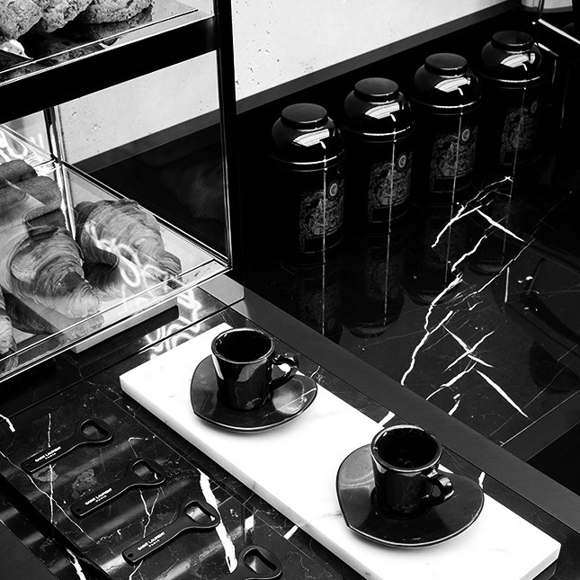 В Париже появилась первая кофейня Saint Laurent