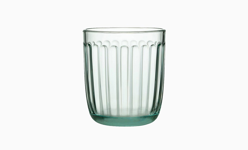 Стакан из переработанного стекла Raami Iittala €2290 littala.com