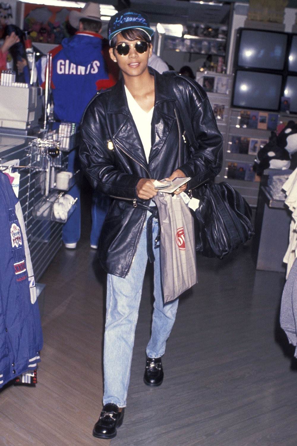 Холли Берри — модная икона 1990х