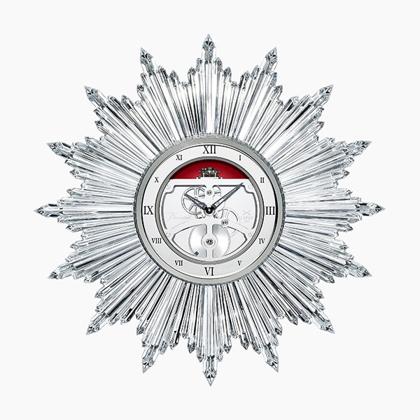 Baccarat перевыпустили хрустальное «Солнце» &- часы, как в квартире Мэрилин Монро