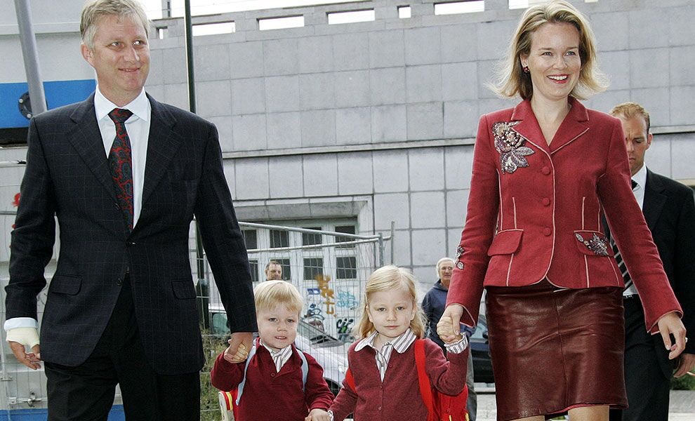 Король Филипп принц Габриэль Бельгийский герцогиня Брабантская Елизавета и королева Матильда 2006