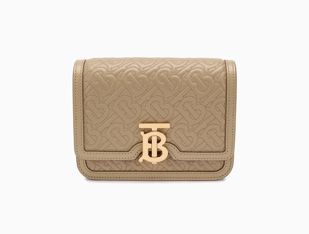 Burberry 100000 рублей tsum.ru