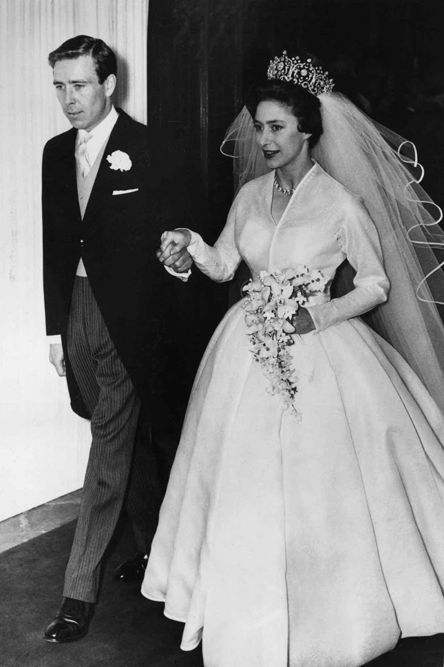 Энтони АрмстронгДжонс и принцесса Маргарет в день свадьбы в Вестминстере 1960