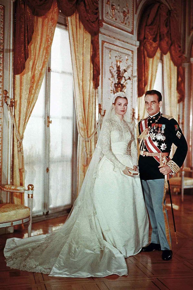 Грейс Келли и князь Монако Ренье III в день своей свадьбы в Монако 1956
