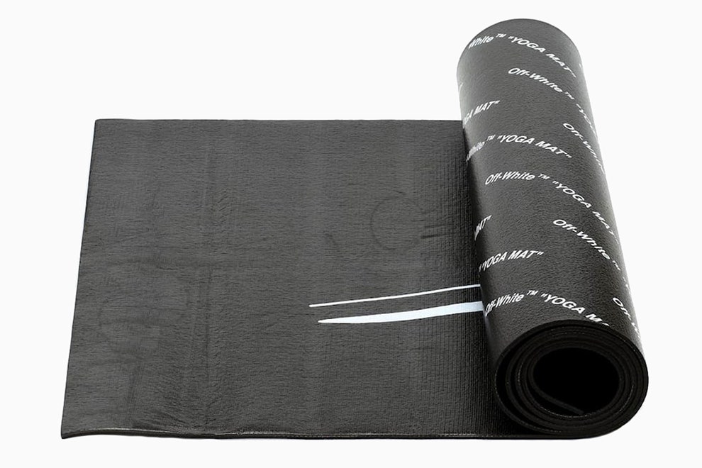 OffWhite выпустили черный коврик для йоги
