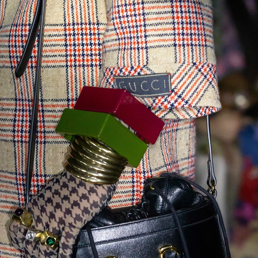 Почему грядущей осенью главные модницы будут ходить с сумками Gucci 1955 Horsebit