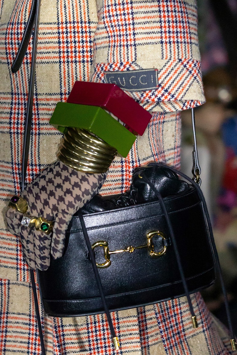 Почему грядущей осенью главные модницы будут ходить с сумками Gucci 1955 Horsebit