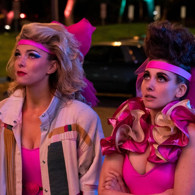 «Блеск», «Беверли-Хиллз, 90210» и другие сериалы августа