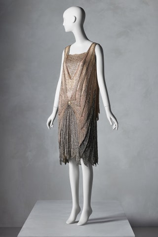 Вечернее платье предположительно французское около 19251928.