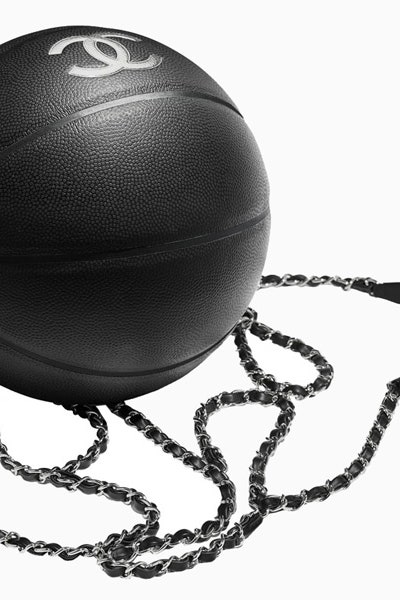 Chanel выпустили баскетбольный мяч
