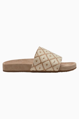 Miista €89 miista.com.