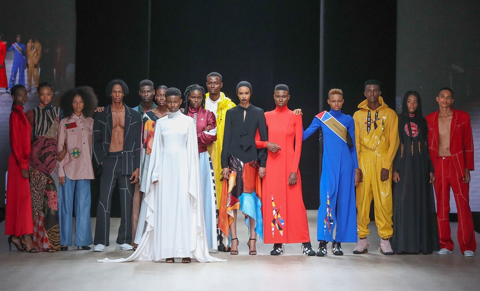Модели на показе Pyer Moss на Неделе моды в Нигерии 2019