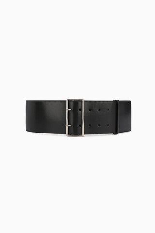 Alexander McQueen 37250nbspрублей tsum.ru.