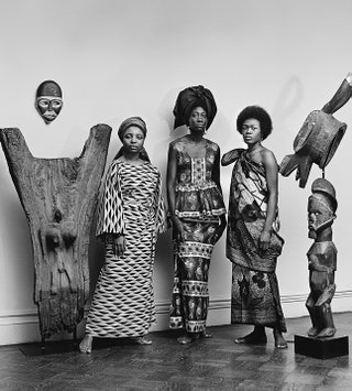 Модели Grandassa Models вnbspГалерее Мертона Симпсона вnbspНьюЙорке 1967. Изnbspкниги Kwame Brathwaite Black Is Beautiful .