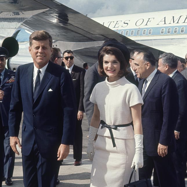 В чем секрет популярности образа Жаклин Кеннеди