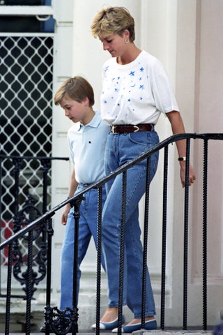 Принцесса Диана сnbspпринцем Уильямом вnbspшколе Wetherby вnbspЛондоне 1992.