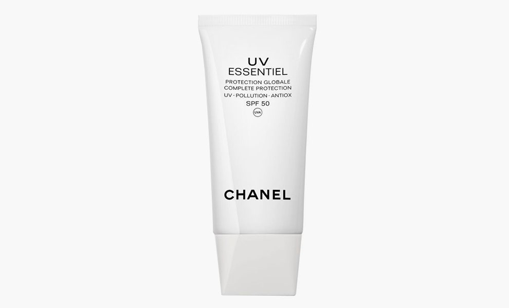 Chanel UV Essentiel SPF 50 4670 рублей бьютибутики Chanel