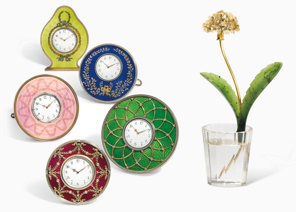Настольные часы Фаберже с эмалью 19081917 продаются по отдельности с разными эстимейтами от 50000 до 120000....