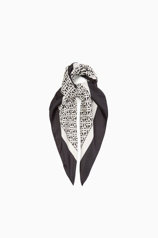 Burberry 19116nbspрублей matchesfashion.com.