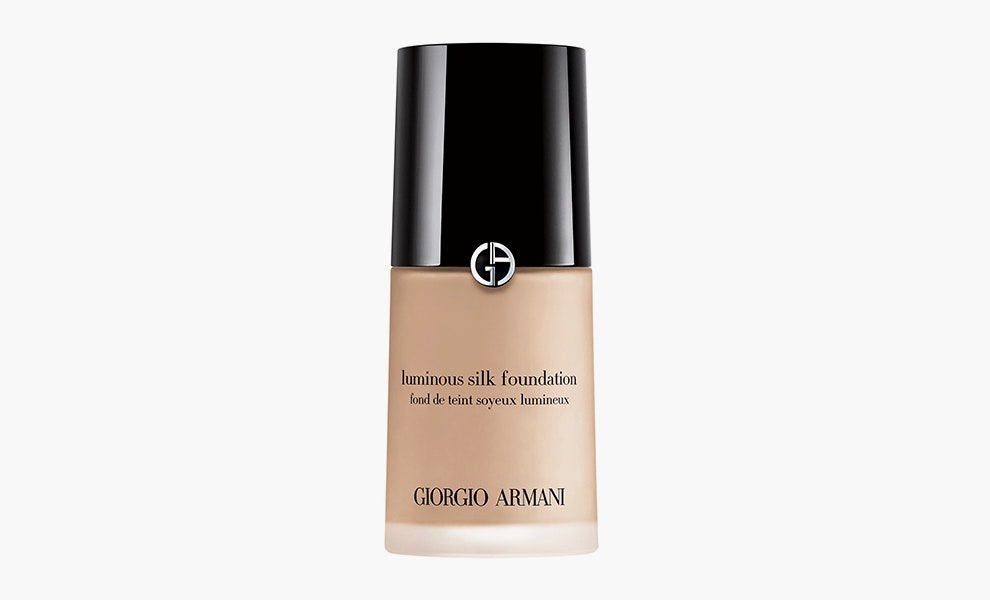 Giorgio Armani Luminous Silk Foundation 4450 рублей tsum.ru