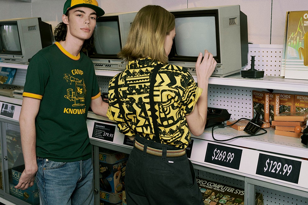 Levis strangers things discount