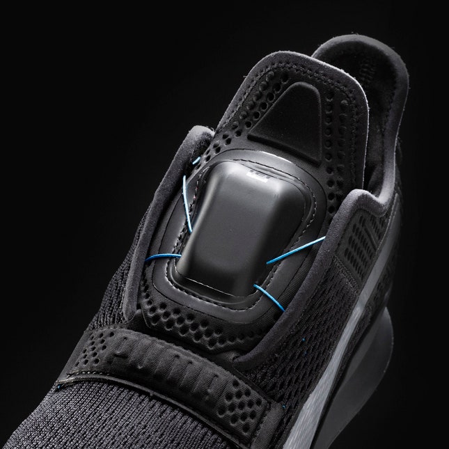Puma самозашнуровывающиеся кроссовки управляемые с iPhone