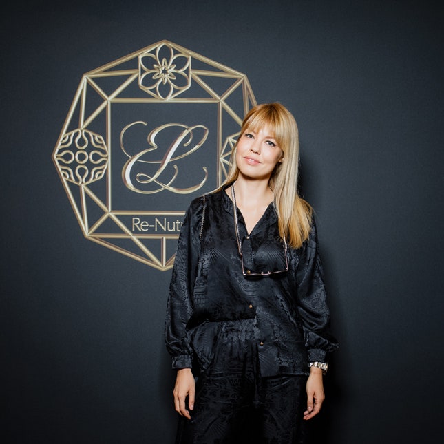 Гости бьюти-бранча Estée Lauder: Re-Nutriv