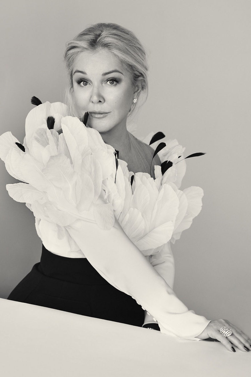 Юлия Янина о том как одевает звезд в платья Yanina Couture