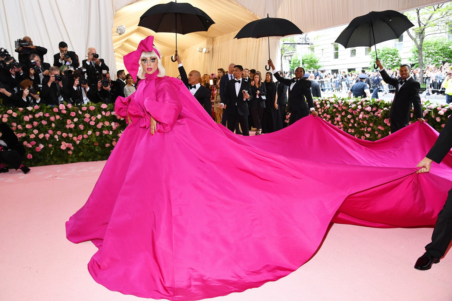 Леди Гага в Brandon Maxwell