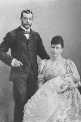 Герцог Йоркский Георг герцогиня Йоркская Виктория Мария сnbspсыном принцем Эдуардом 1894.