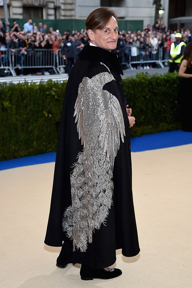 Хэмиш Боулз в Alexander McQueen на Met Gala 2017