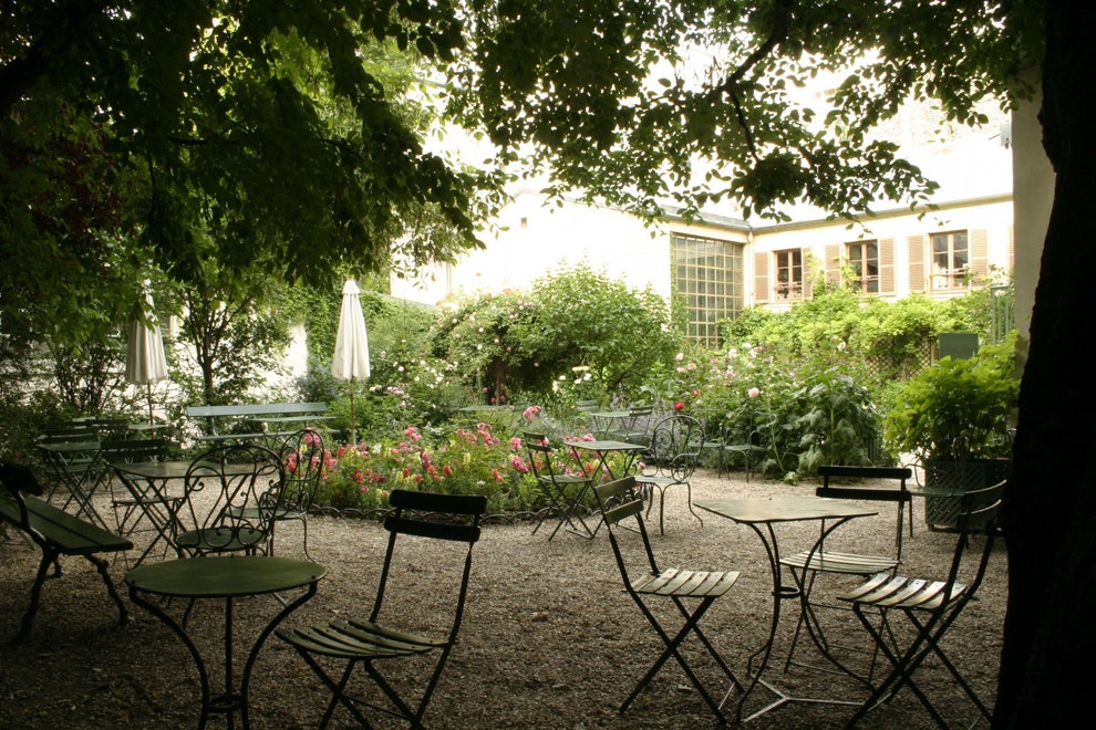 Где отдохнуть в Париже тихие сады столицы Франции