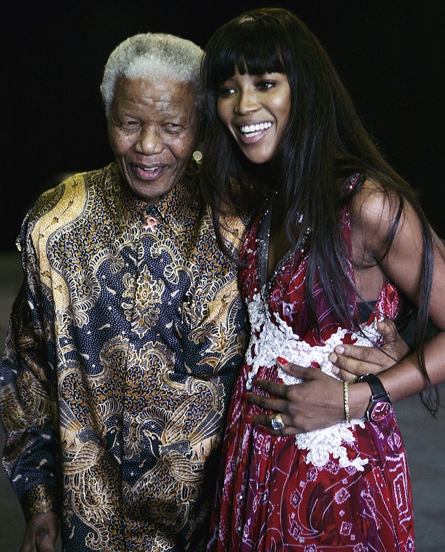 Нельсон Мандела и Наоми Кэмпбелл на прессконференции в Йоханнесбурге 2007