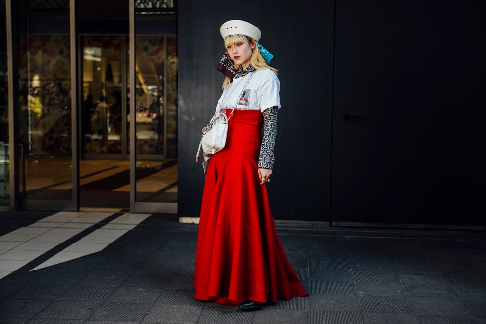 Уличная мода стильные женские образы  фото на Неделе моды в Токио