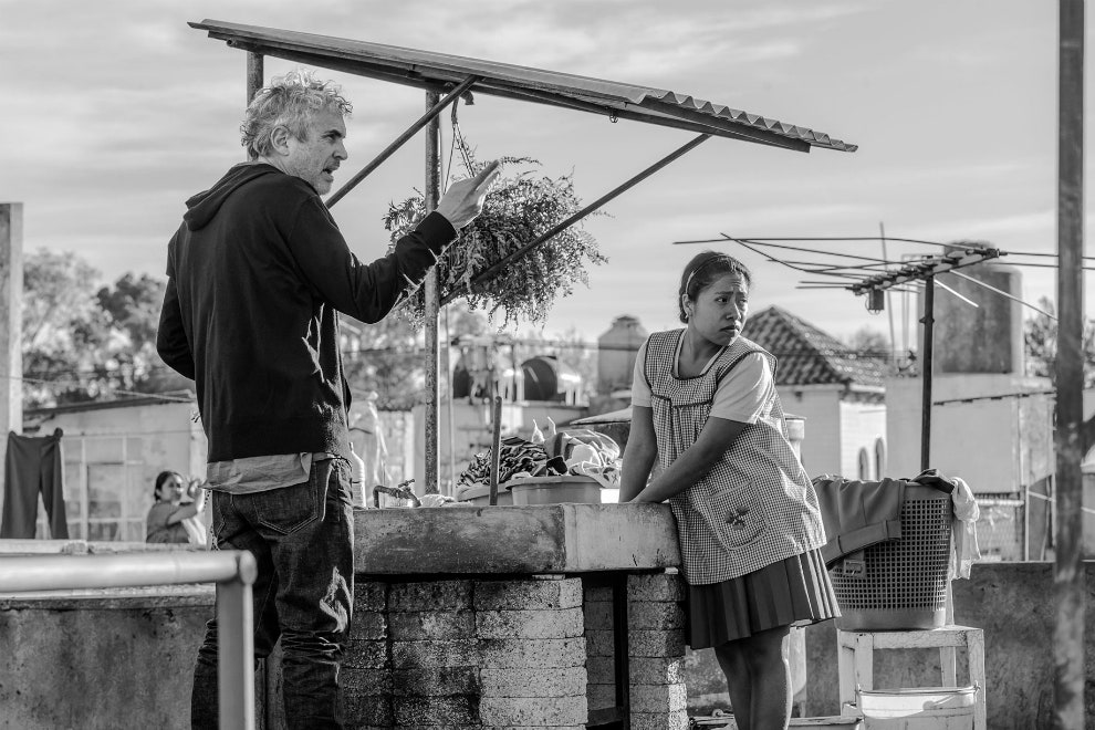 Альфонсо Куарон и Ялица Апарисио на съемках фильма «Рома» 2018