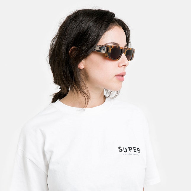 Retrosuperfuture и Sunnei создали самые модные очки весны