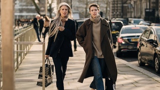 Уличная мода фото лучших образов Недели моды в Лондоне
