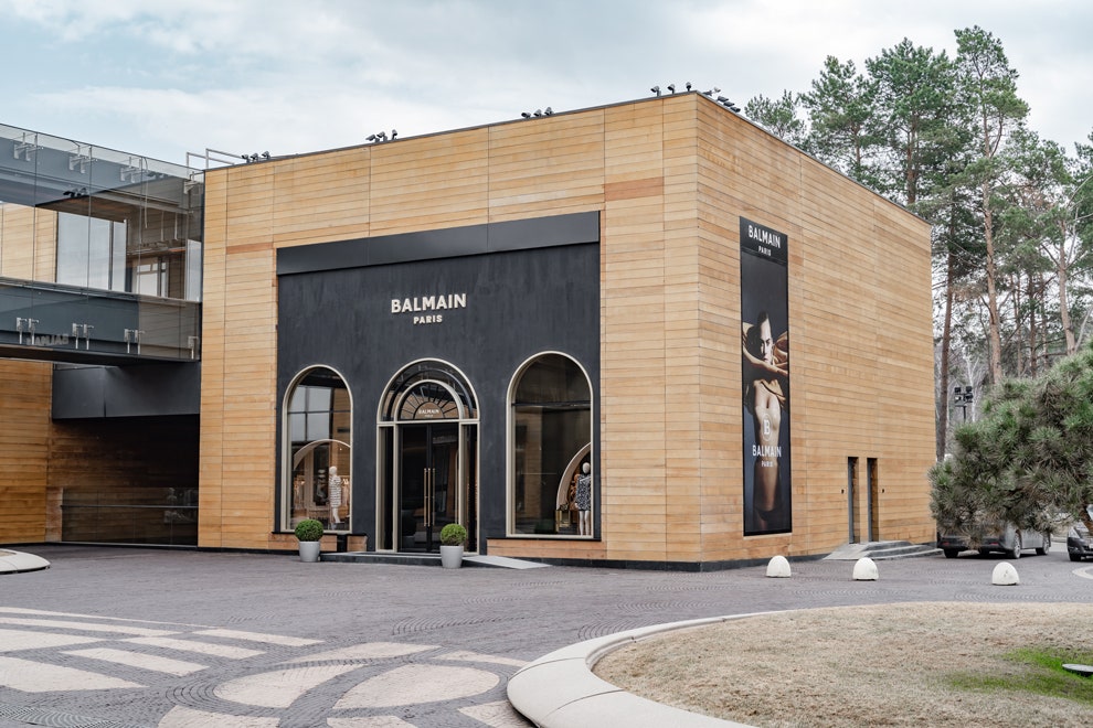 Balmain открыли бутик в «Барвиха Luxury Village» фото интерьеров