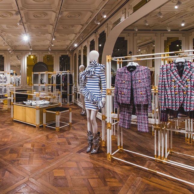 В России открылся первый бутик Balmain