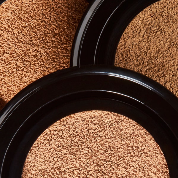 Кушон Nars наконец будет продаваться в России