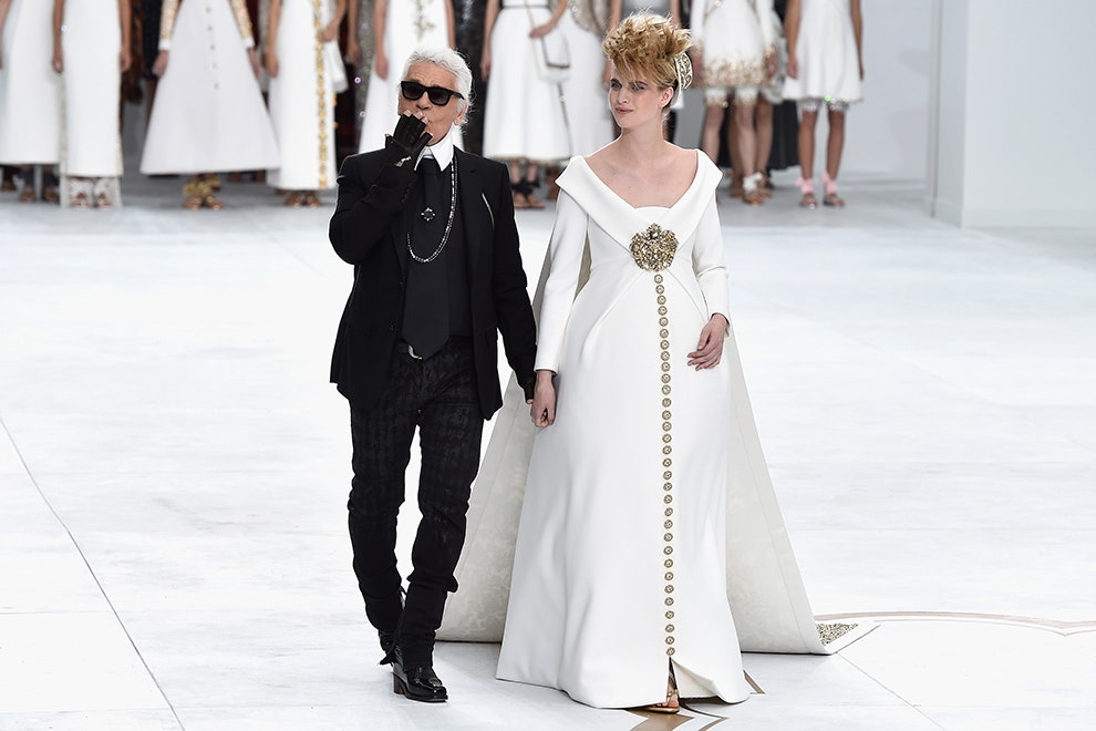 Карл Лагерфельд цитаты дизайнера о диетах Chanel стиле и моде о себе и отношении к людям